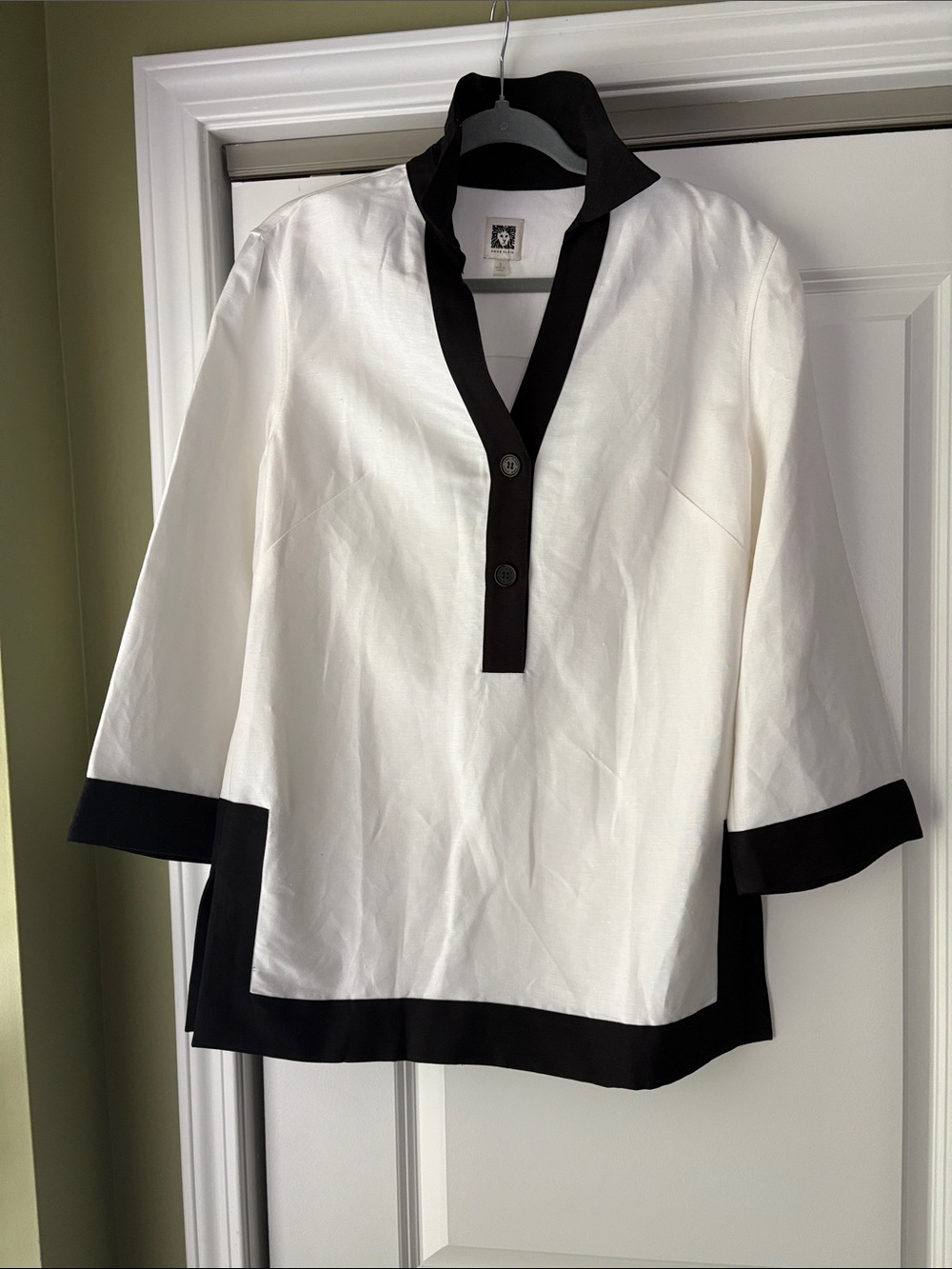 Women's Contrast-Trim White Tunic Shirt - Black Trim